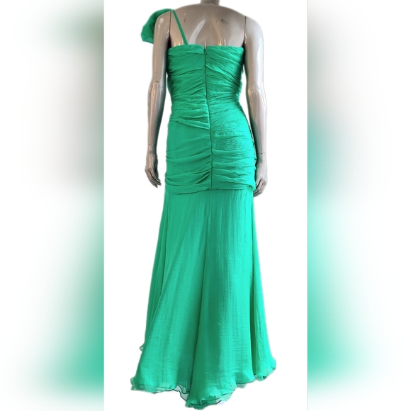 $5,990 OSCAR DE LA RENTA STUNNING VIVID GREEN SILK RUNWAY GOWN US 12 XL - Picture 5 of 16